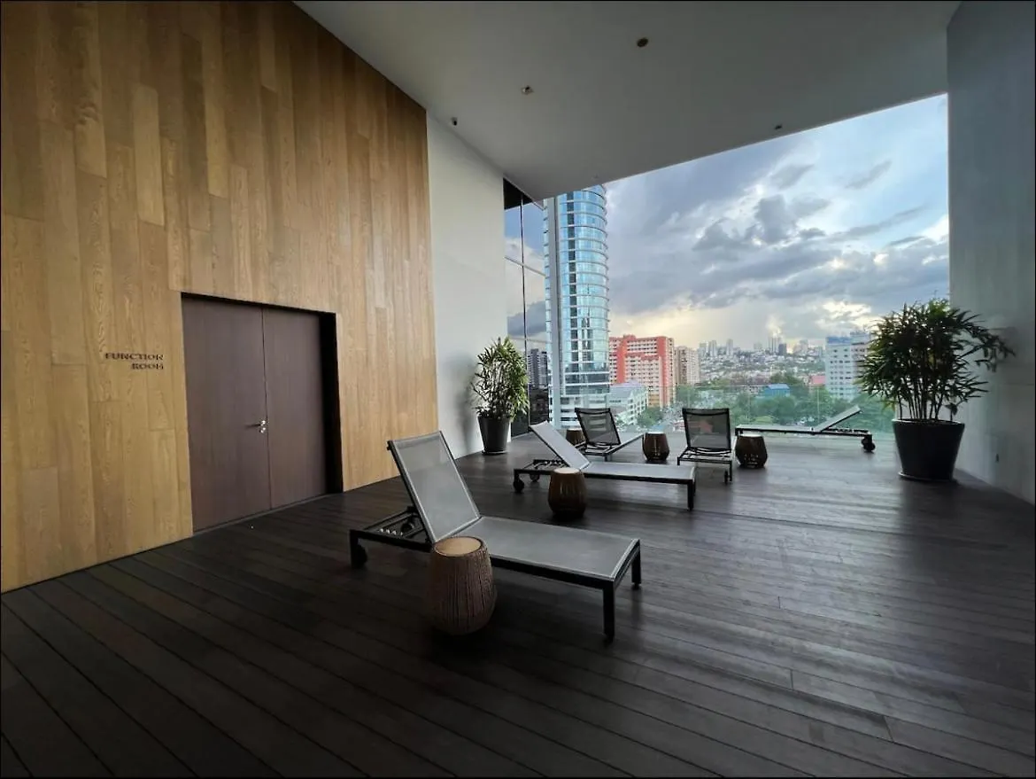 Kl Sentral Serviced Apartment - The Establishment Kl Sentral By Loop Suites Kuala Lumpur Malaysia